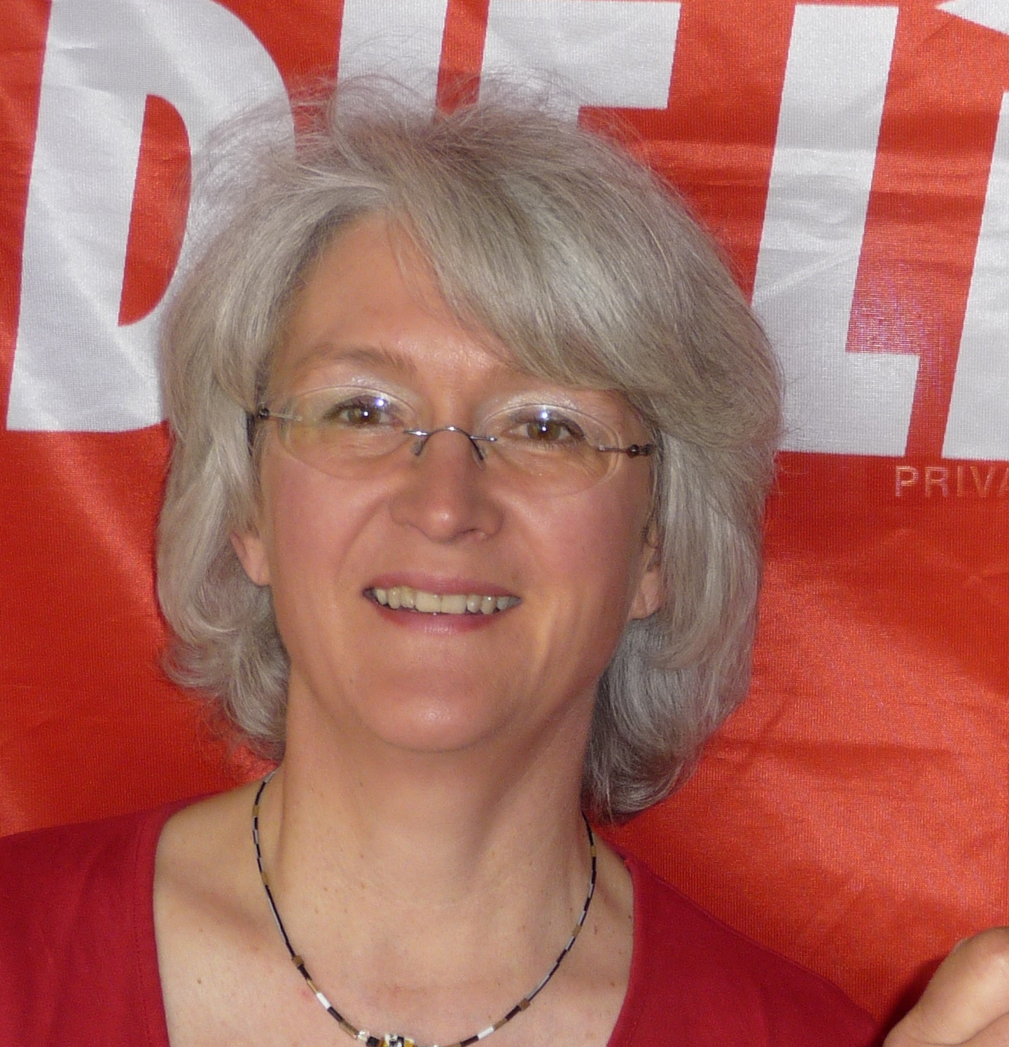 Nicole Stadler Bundestagskandidatin die Linke